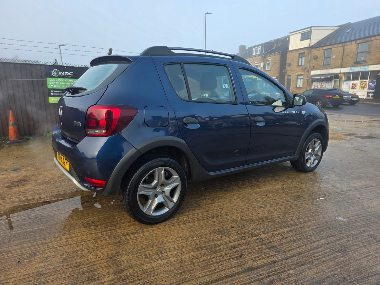 Used Dacia Sandero Stepway 2017 for sale - 77352179: Photo 5