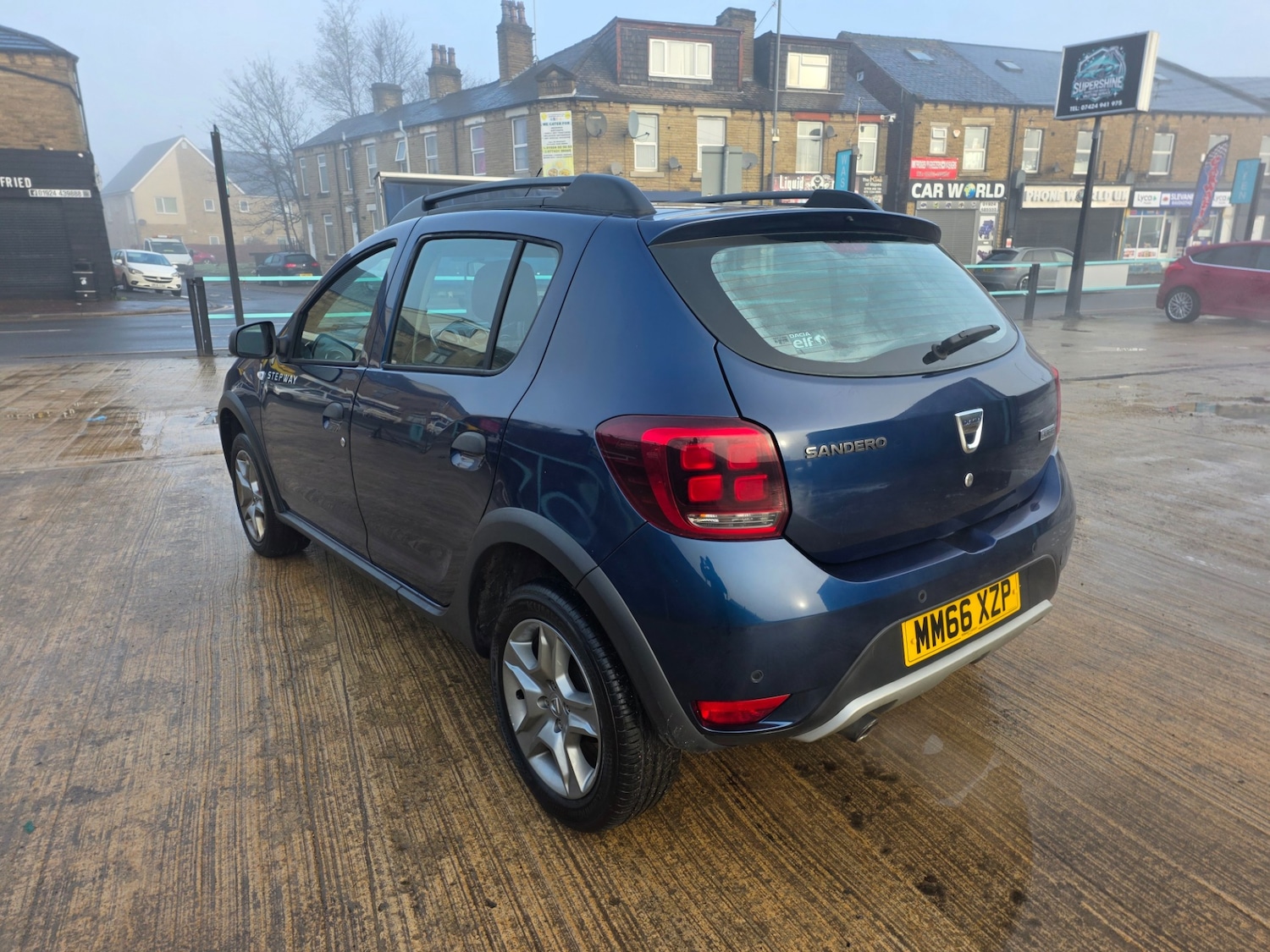 Used Dacia Sandero Stepway 2017 for sale - 77352179: Photo 9