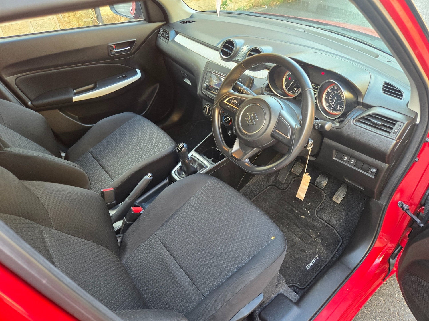 Used Suzuki Swift 2020 for sale - 76128000: Photo 16