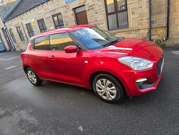 Used Suzuki Swift 2020 for sale - 76128000: Photo 3