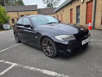 BMW 3 Series feature image 1