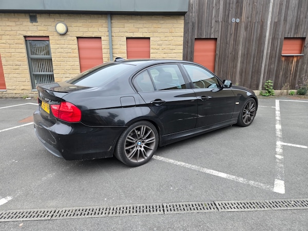 Used BMW 3 Series 2011 for sale - 76254814: Photo 4