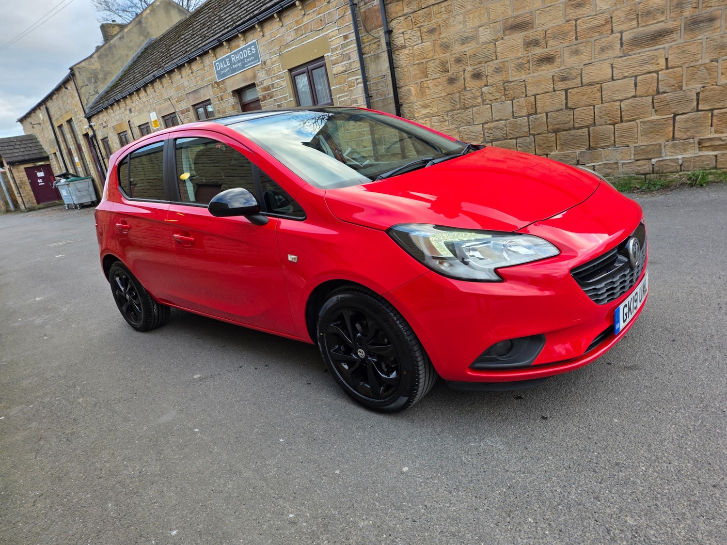 Used Vauxhall Corsa 2019 for sale - 77851035: Photo 2