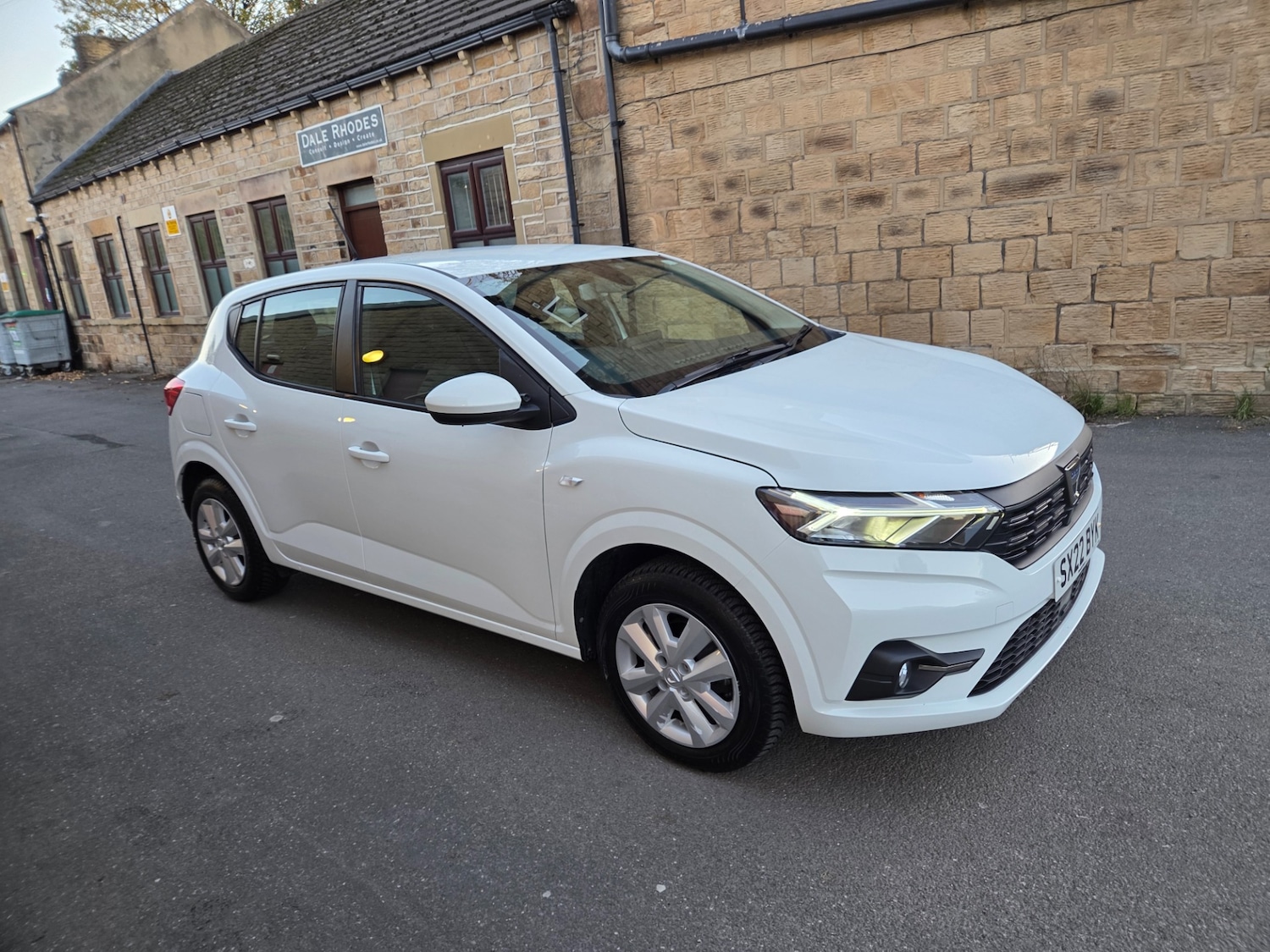 Used Dacia Sandero 2022 for sale - 76402467: Photo 3