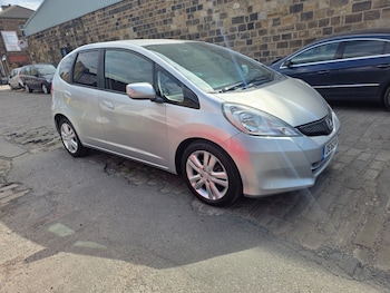 Used Honda Jazz 2014 for sale - 79124149: Photo
