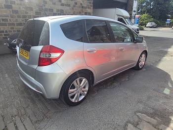 Used Honda Jazz 2014 for sale - 79124149: Photo