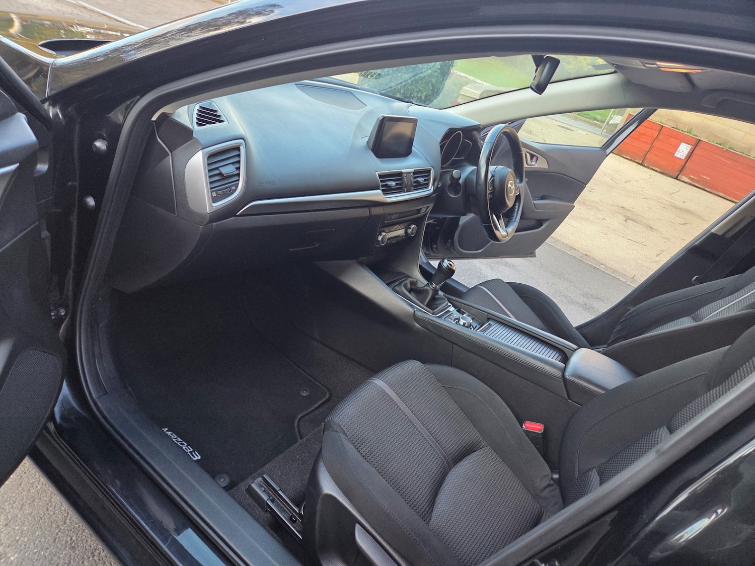 Used Mazda Mazda3 2017 for sale - 76455729: Photo 17