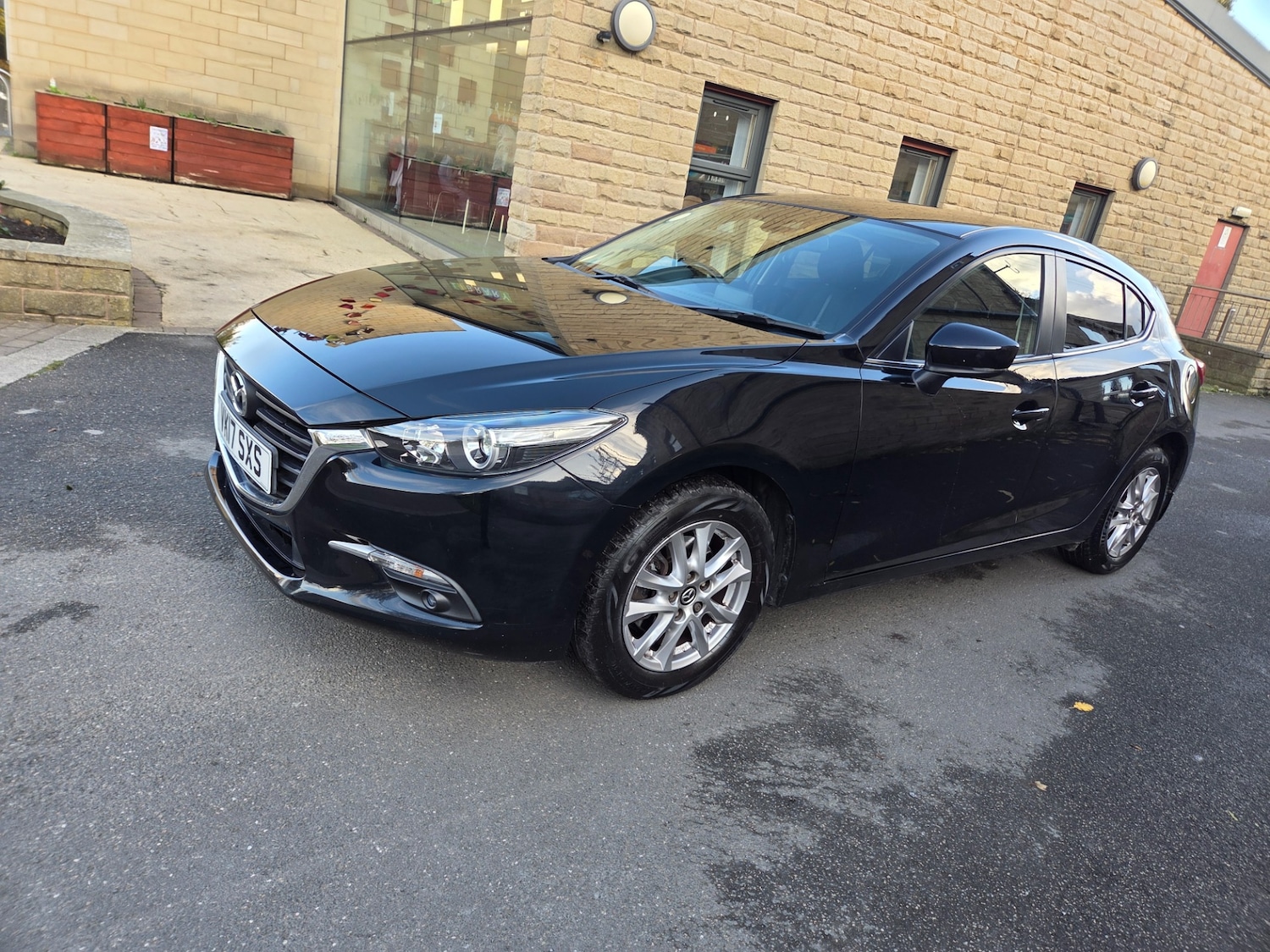 Used Mazda Mazda3 2017 for sale - 76455729: Photo 4