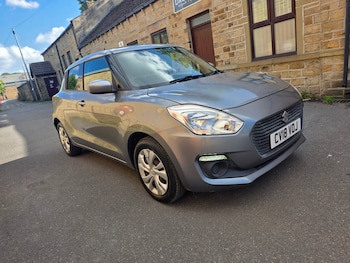 Used Suzuki Swift 2018 for sale - 78889562: Photo
