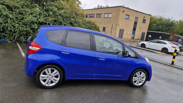 Used Honda Jazz 2013 for sale - 76064853: Photo 10