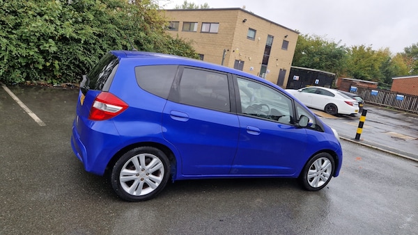 Used Honda Jazz 2013 for sale - 76064853: Photo 9