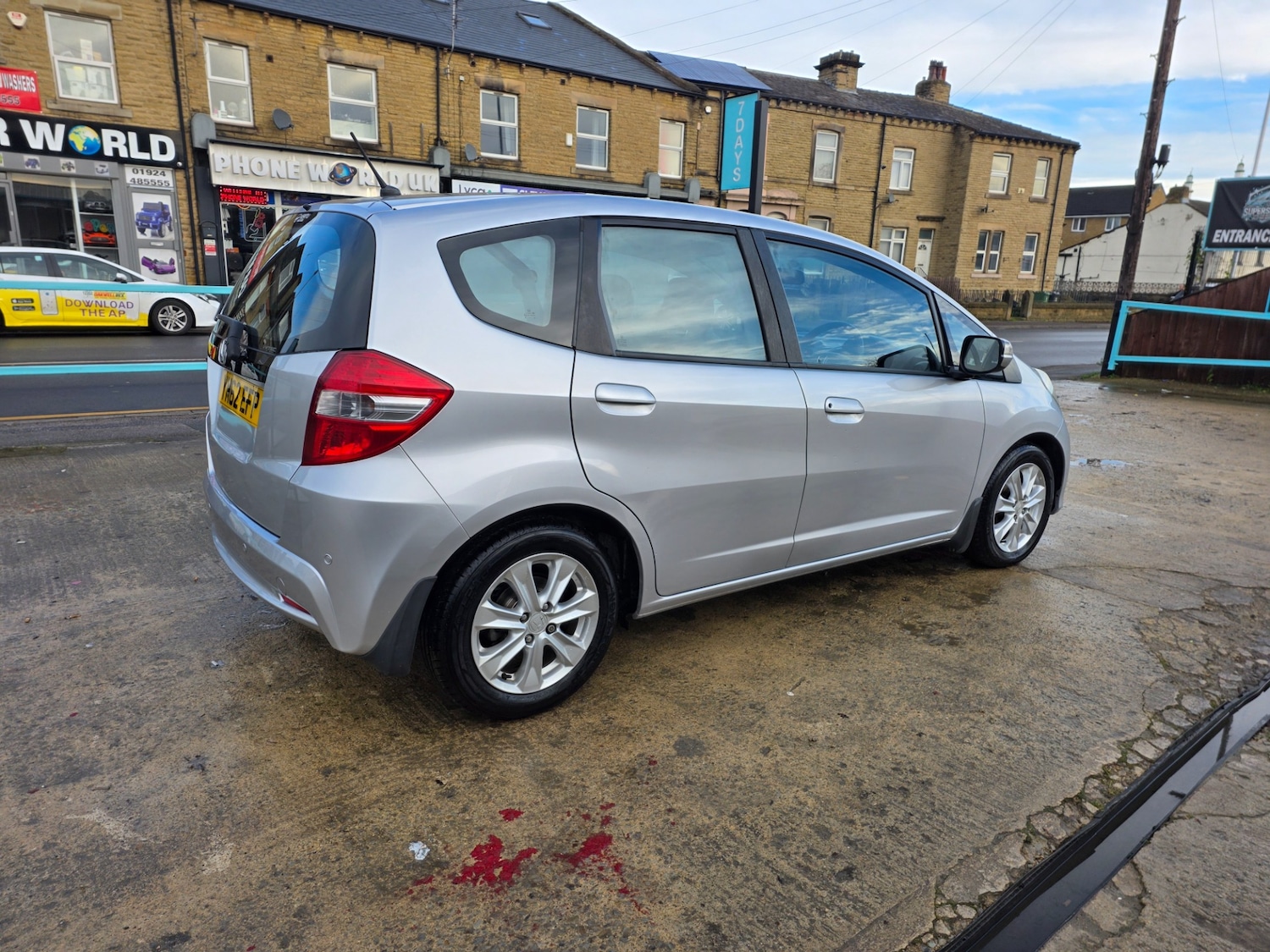 Used Honda Jazz 2012 for sale - 76836633: Photo 3