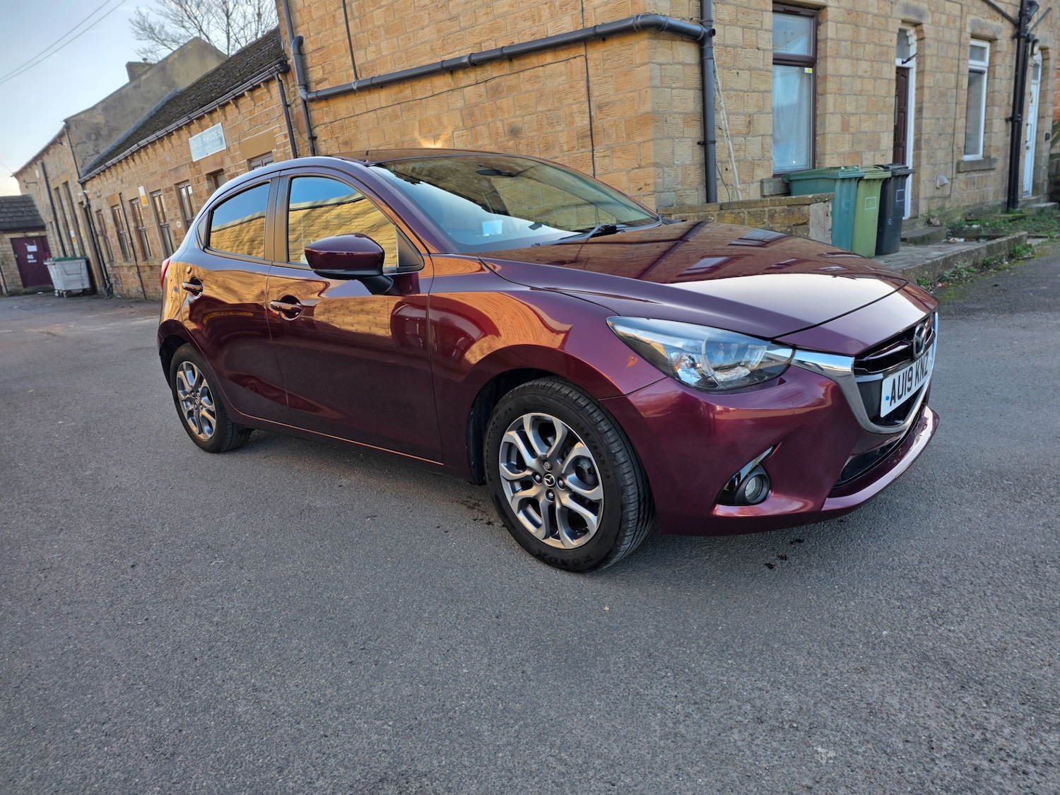 Used Mazda Mazda2 2019 for sale - 77735451: Photo 2