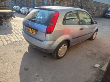 Used Ford Fiesta 2004 for sale - 74580366: Photo
