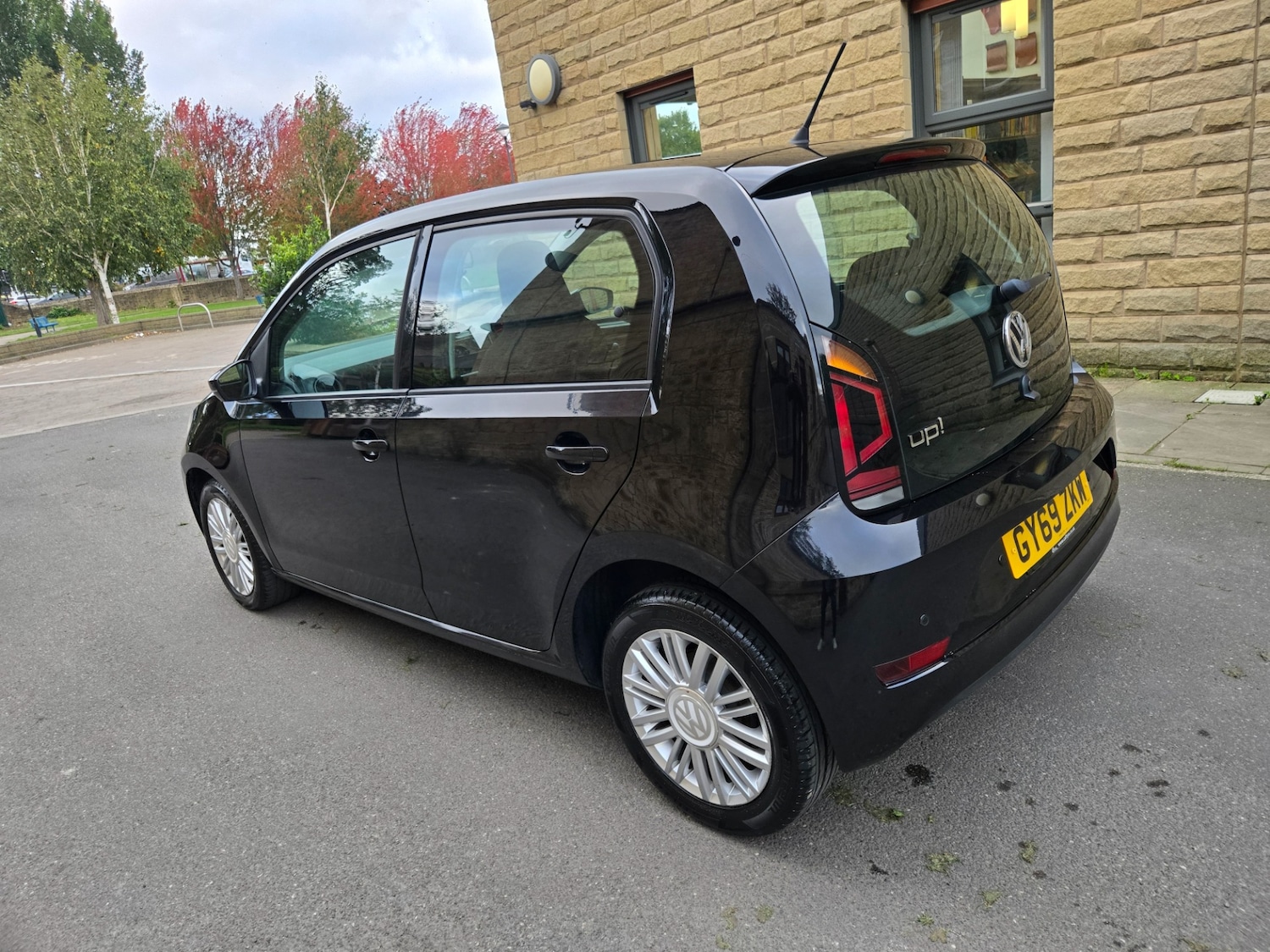 Used Volkswagen up! 2020 for sale - 76225436: Photo 10