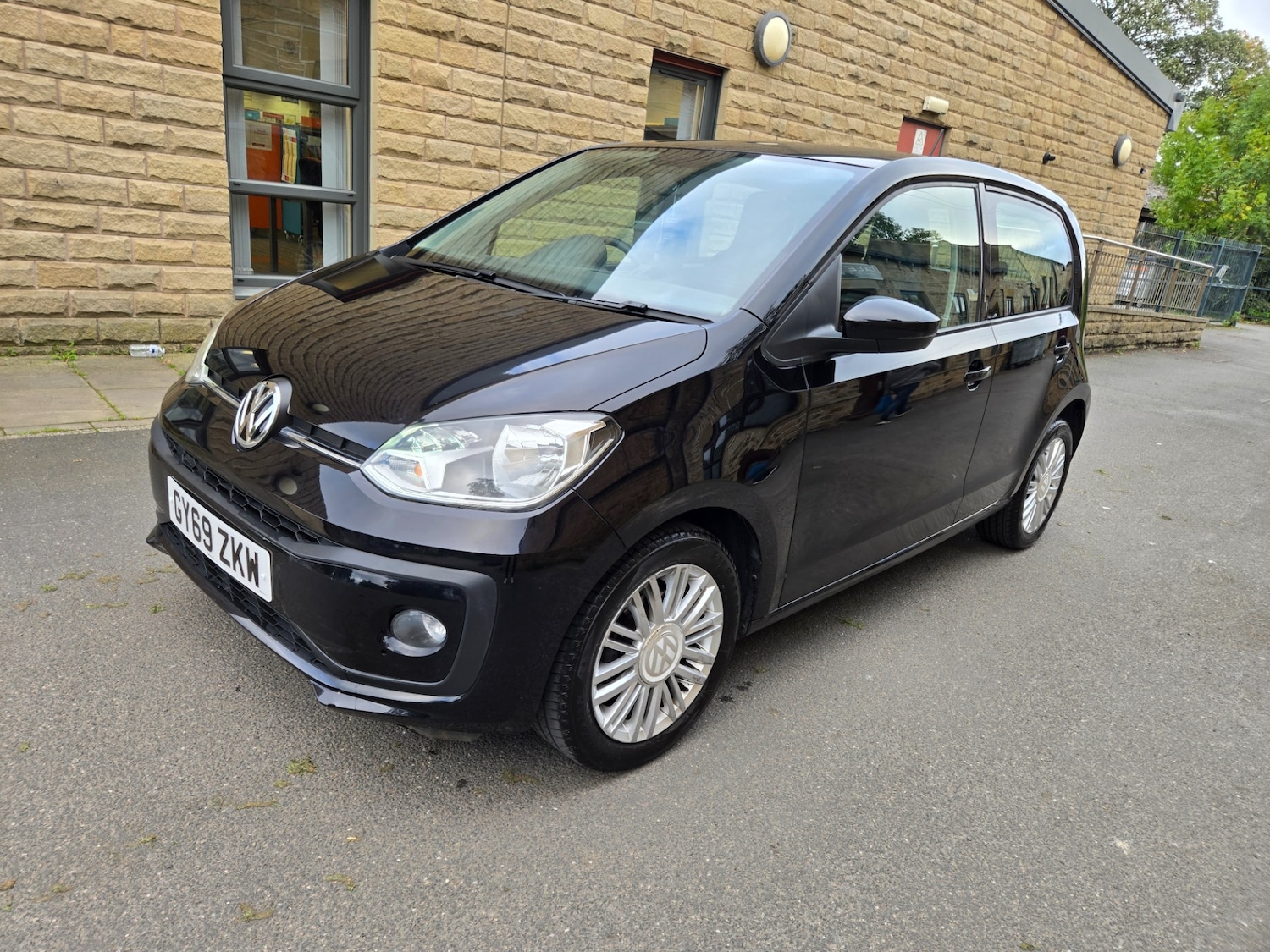 Used Volkswagen up! 2020 for sale - 76225436: Photo 15