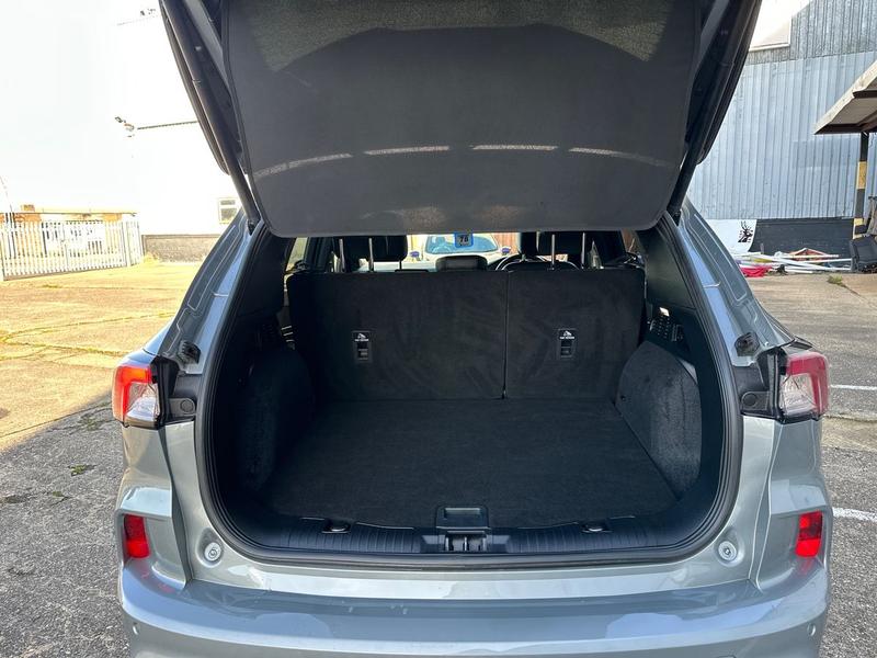 Used Ford Kuga 2022 for sale - 77048105: Photo 19