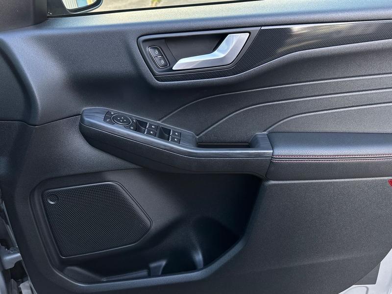 Used Ford Kuga 2022 for sale - 77048105: Photo 35