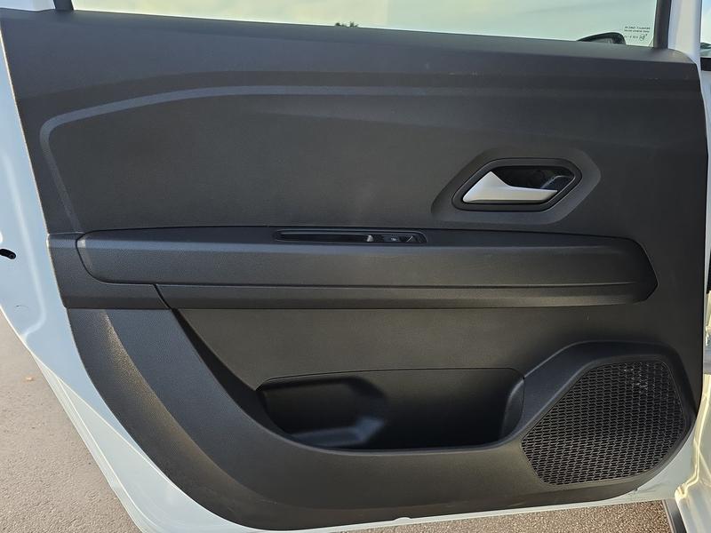 Used Dacia Jogger 2023 for sale - 76797105: Photo 34