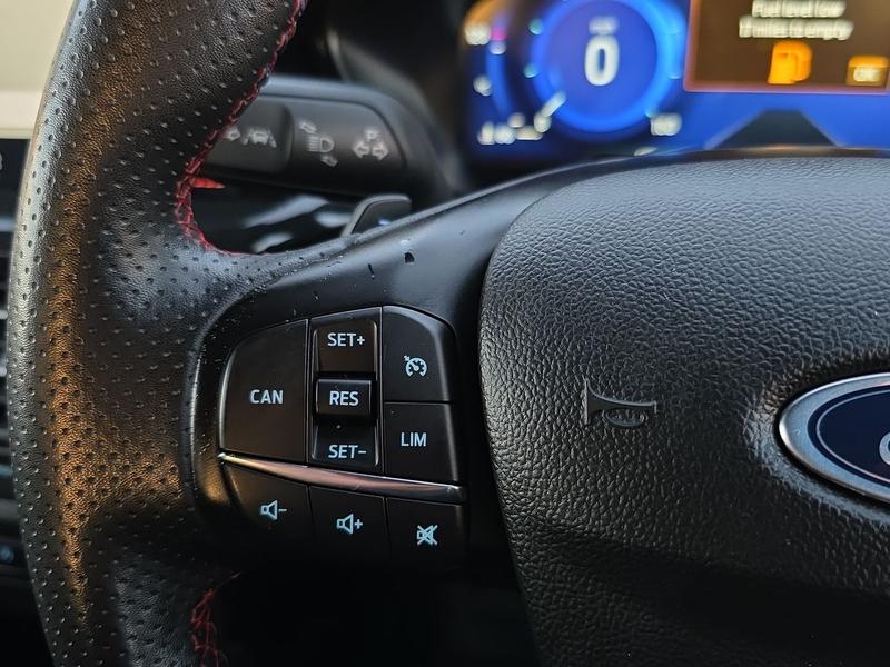 Used Ford Focus 2022 for sale - 76744331: Photo 23