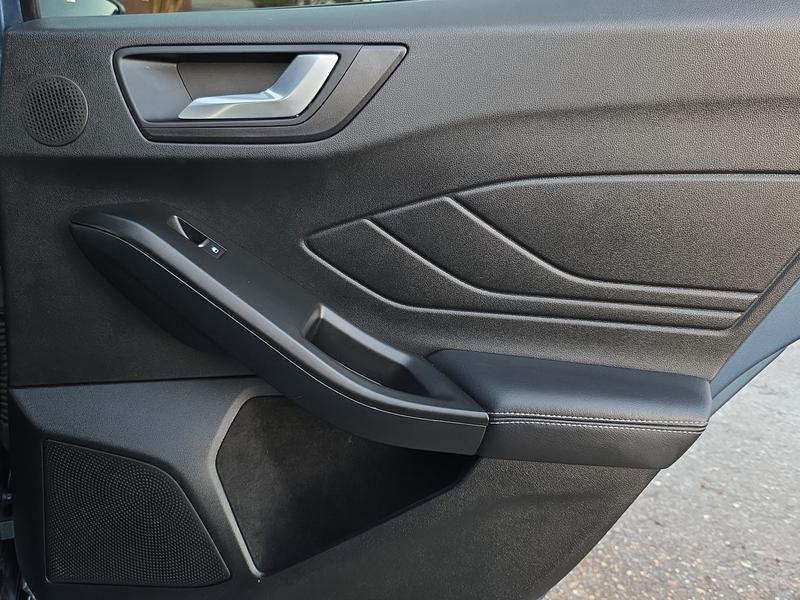 Used Ford Focus 2022 for sale - 76744331: Photo 33