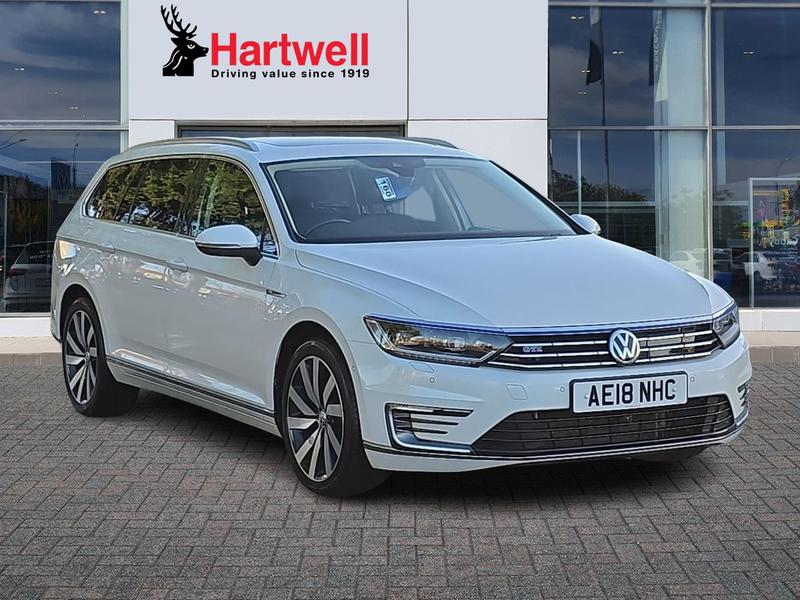 Used Volkswagen Passat 2018 for sale - 76796982: Photo 1