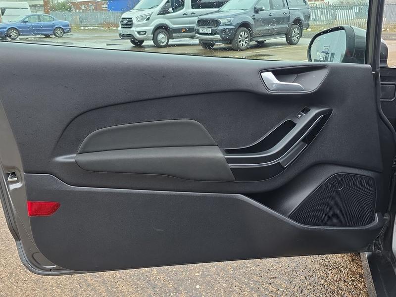 Used Ford Fiesta 2019 for sale - 77367640: Photo 33