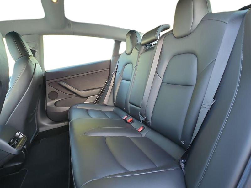 Used Tesla Model 3 2021 for sale - 76738757: Photo 18