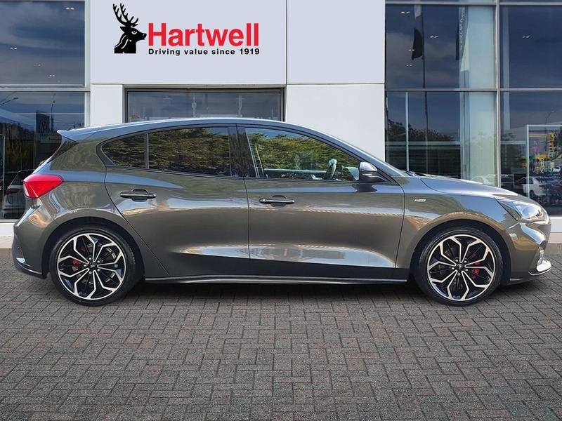 Used Ford Focus 2020 for sale - 76744332: Photo 2