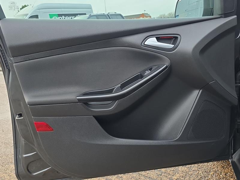 Used Ford Focus 2017 for sale - 77286354: Photo 36