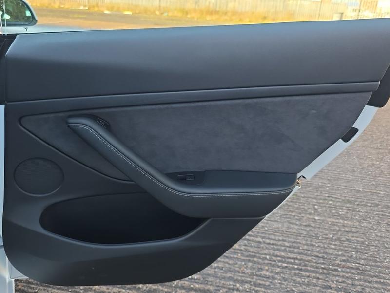 Used Tesla Model 3 2021 for sale - 77006181: Photo 37