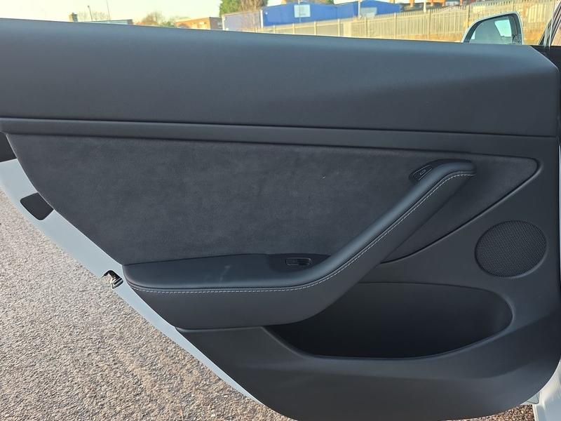 Used Tesla Model 3 2021 for sale - 77006181: Photo 39