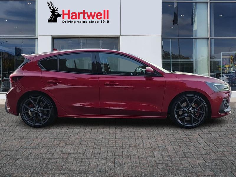 Used Ford Focus 2022 for sale - 77152037: Photo 2