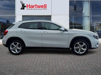Used Mercedes-Benz GLA 2018 for sale - 76977349: Photo