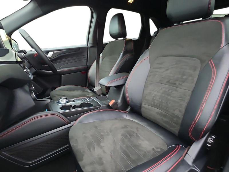 Used Ford Kuga 2023 for sale - 76819216: Photo 17