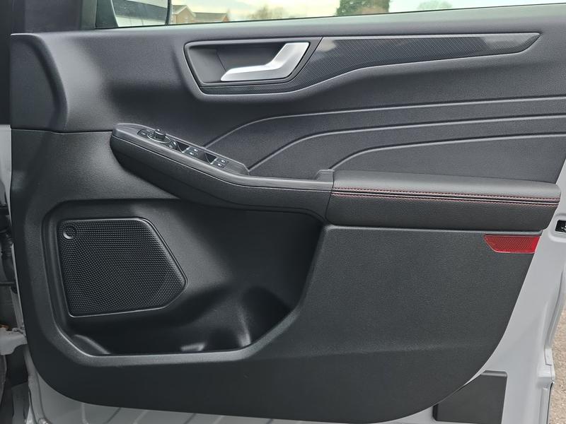 Used Ford Kuga 2023 for sale - 76819216: Photo 33