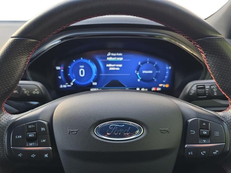 Used Ford Focus 2021 for sale - 76690996: Photo 14