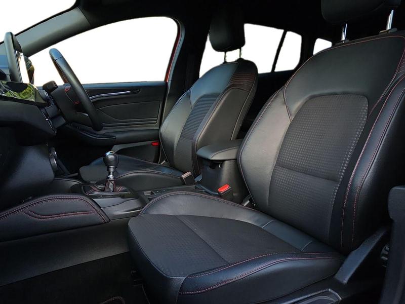 Used Ford Focus 2021 for sale - 76690996: Photo 17