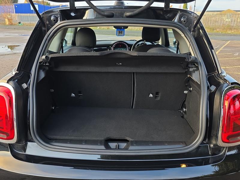 Used MINI Hatch 2022 for sale - 76744571: Photo 19