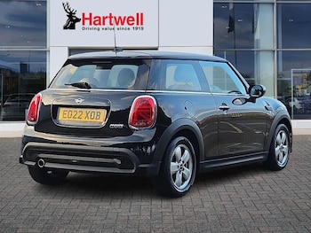 Used MINI Hatch 2022 for sale - 76744571: Photo