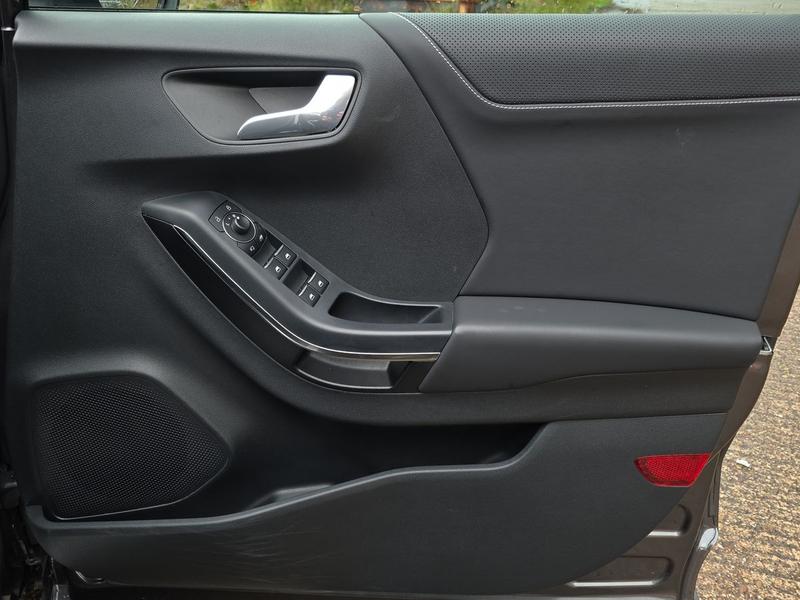 Used Ford Puma 2022 for sale - 76691019: Photo 32