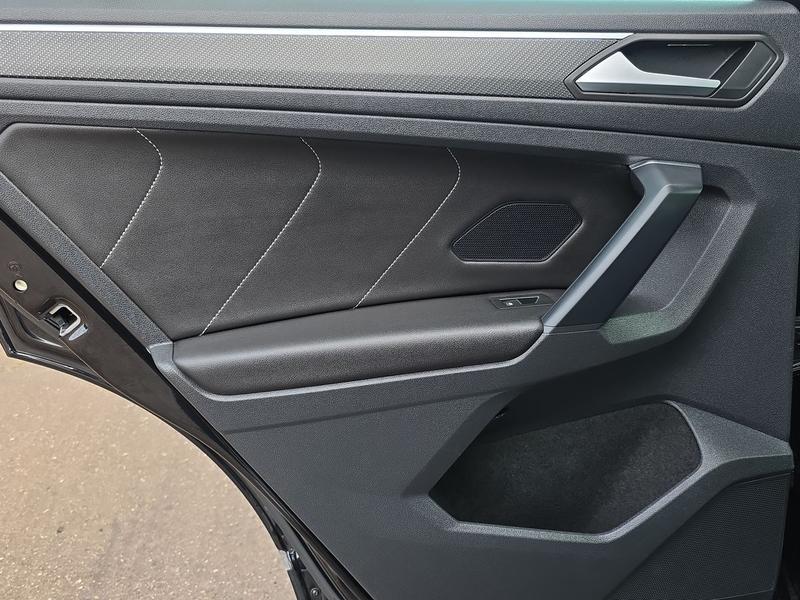 Used Volkswagen Tiguan 2023 for sale - 76738784: Photo 36