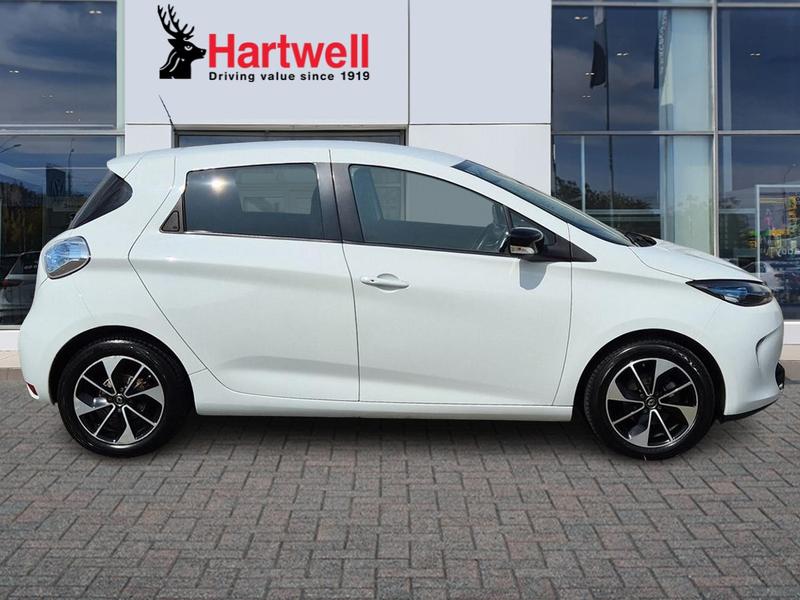 Used Renault Zoe 2019 for sale - 76738940: Photo 2