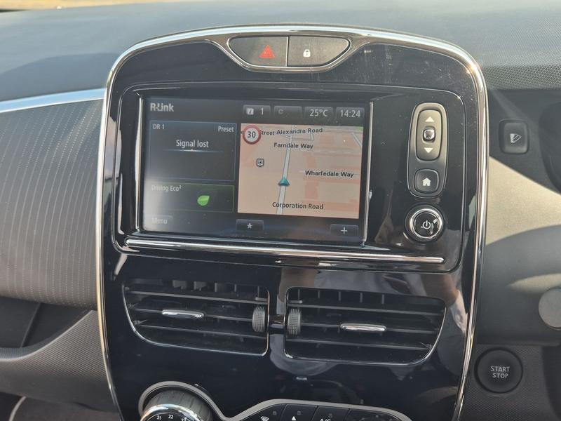 Used Renault Zoe 2019 for sale - 76738940: Photo 20