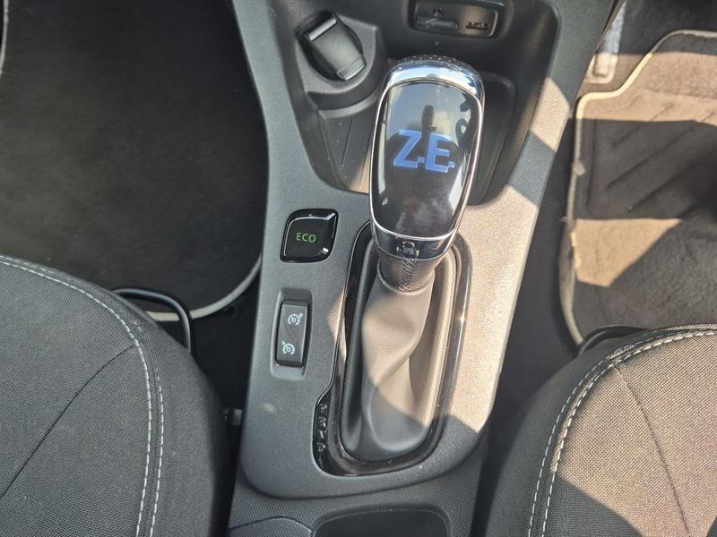 Used Renault Zoe 2019 for sale - 76738940: Photo 29