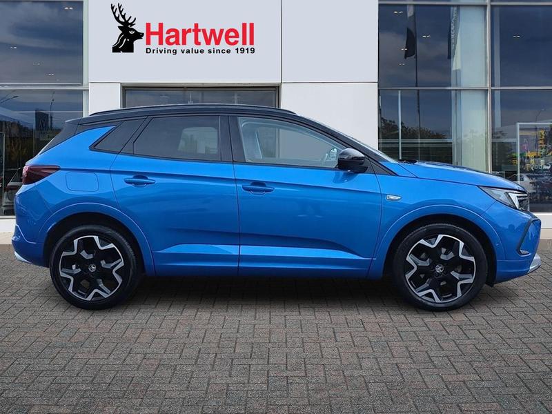 Used Vauxhall Grandland 2022 for sale - 77048113: Photo 2