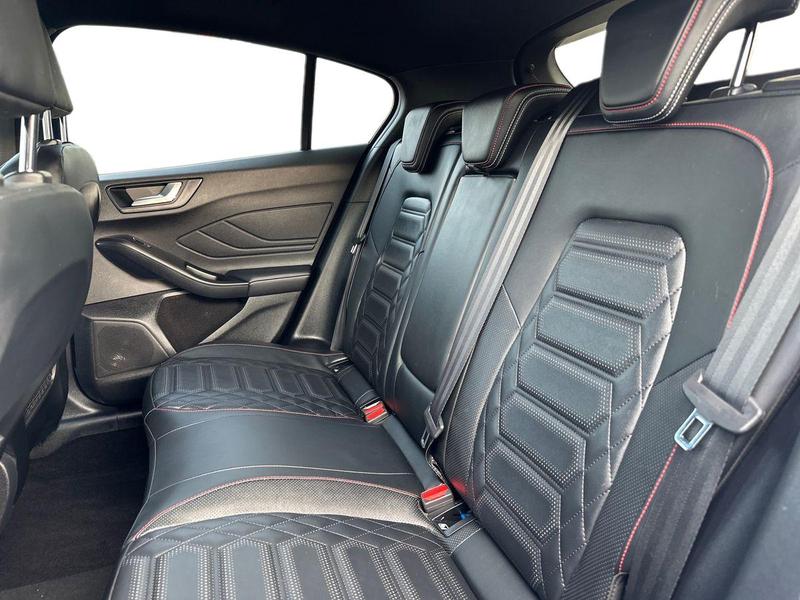 Used Ford Focus 2022 for sale - 76690981: Photo 18