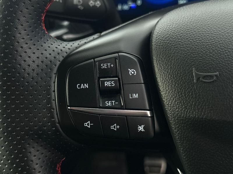 Used Ford Focus 2022 for sale - 76690981: Photo 23