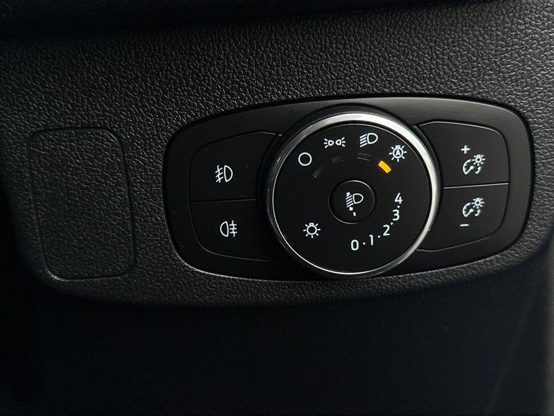 Used Ford Focus 2022 for sale - 76690981: Photo 30