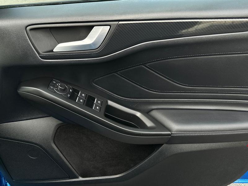 Used Ford Focus 2022 for sale - 76690981: Photo 31